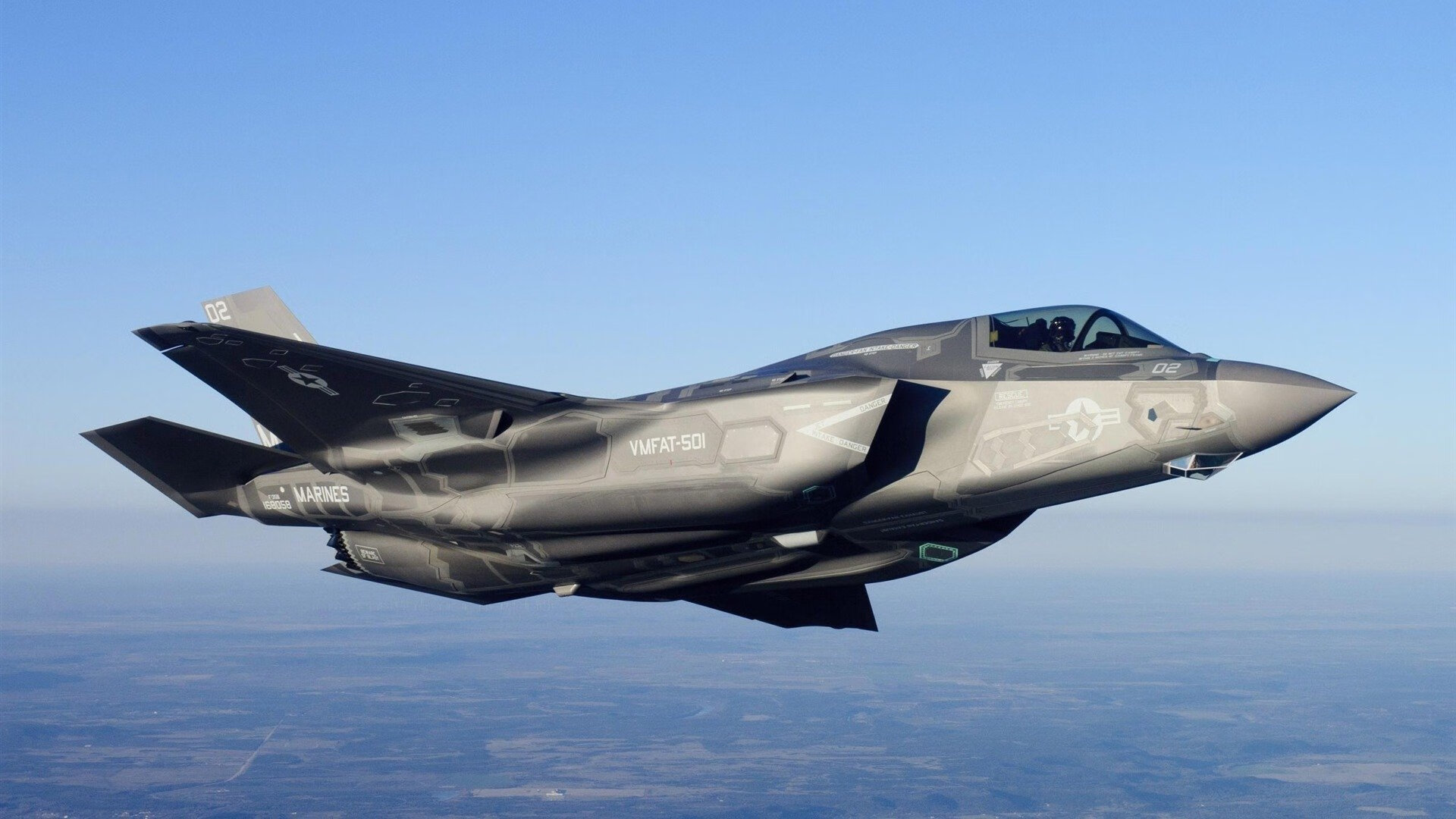 欧洲足球冠军联赛双方矛盾激烈，谁将占据上风？，欧洲各大足球联赛