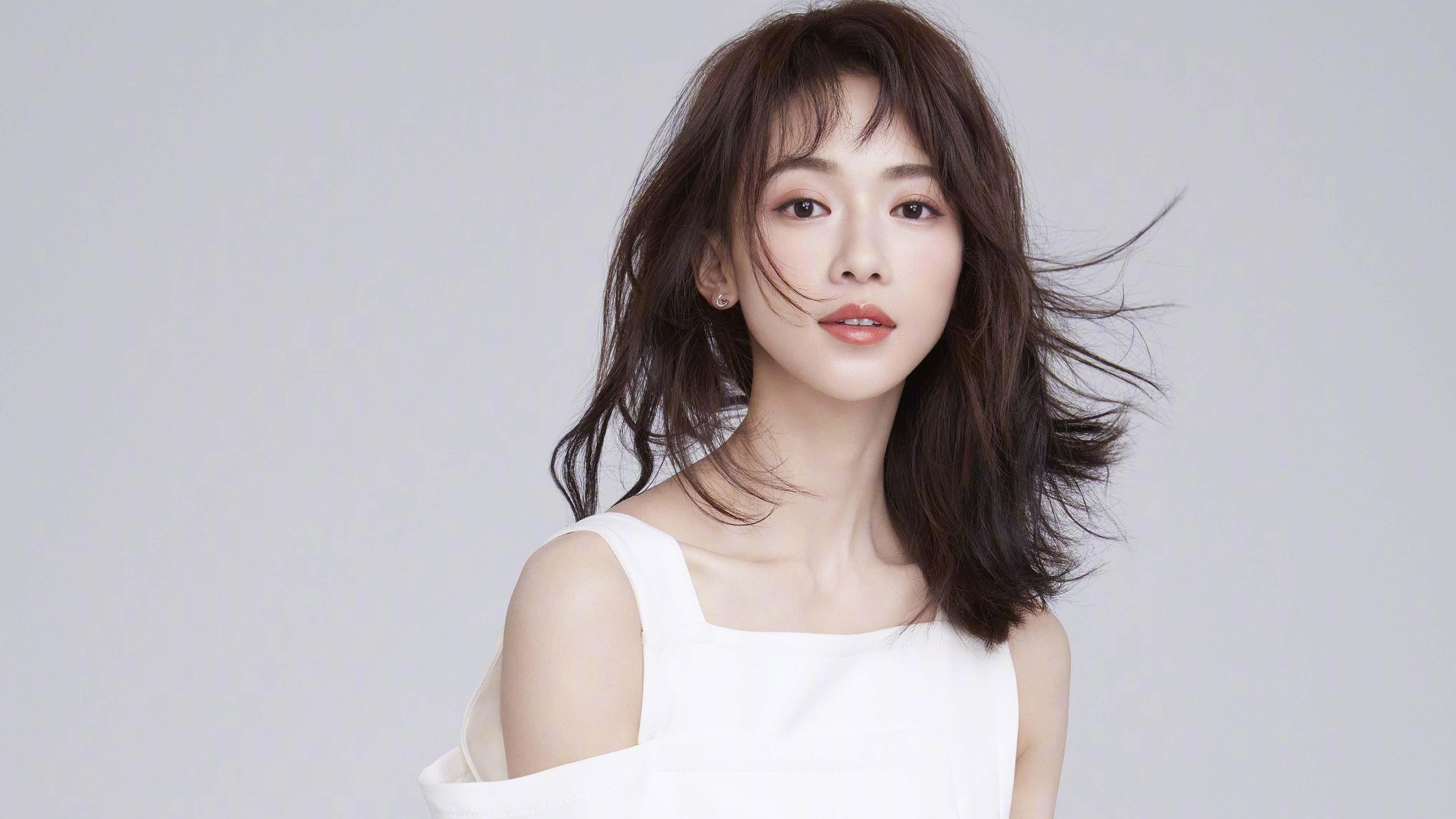 开云入口-阿贾克斯在赛季末崩盘，主帅法里奥利赛季结束后辞职。，阿贾克斯对战里尔