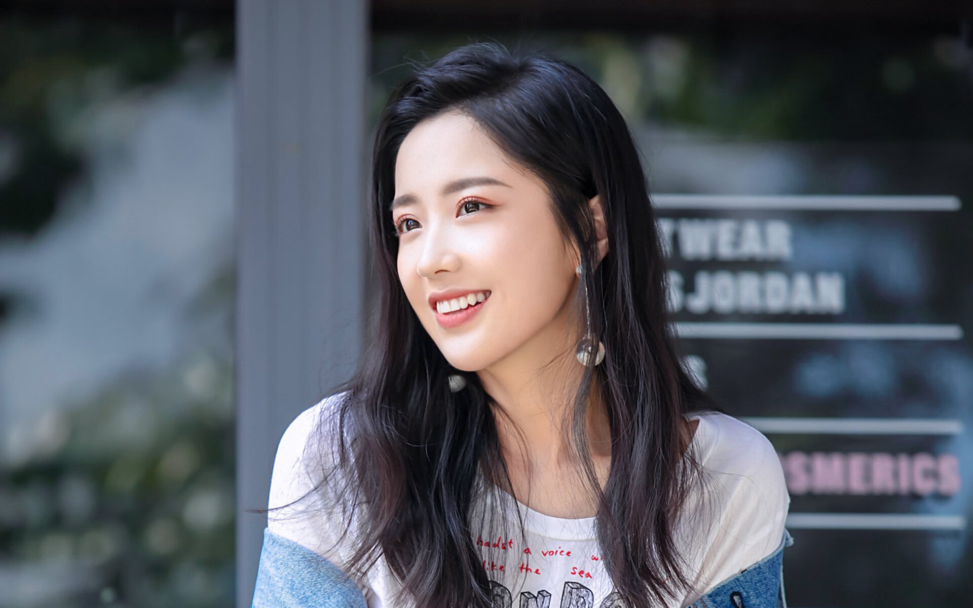 开云kaiyun-雷霆翻盘独行侠，亚历山大与东契奇互飙得分，亚历山大雷霆球员